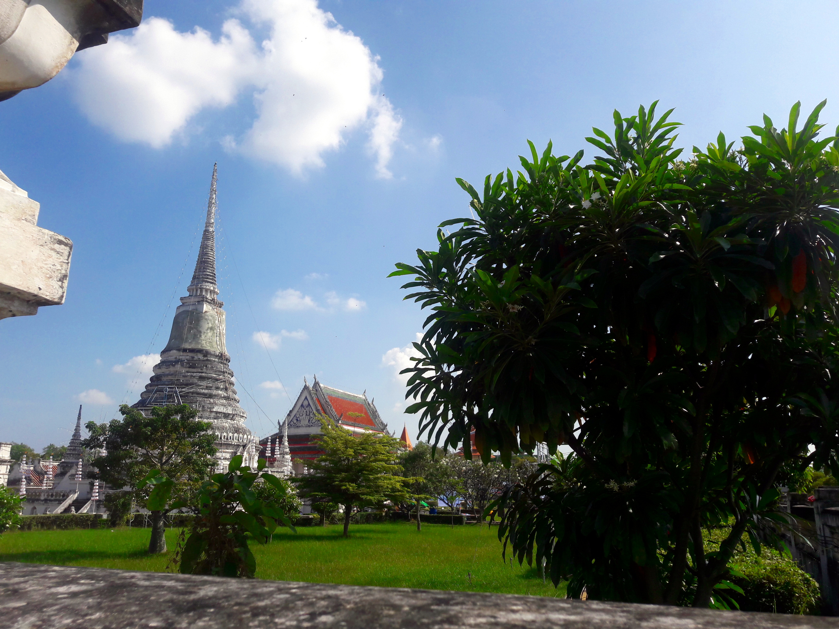 thailand temple phra samut chedi samut prakan