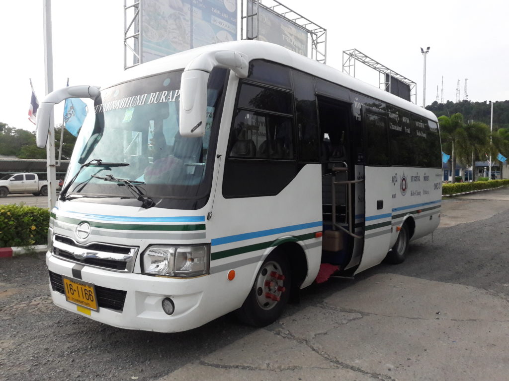 burapha bus