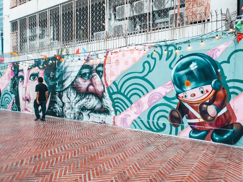 street art bangkok khlong ong ang